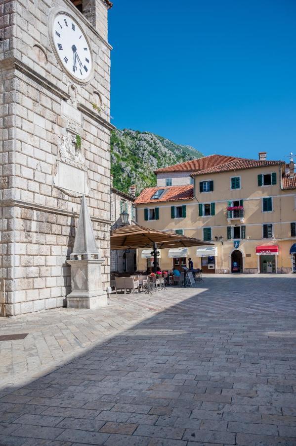 Apartments Hun Kotor Exterior photo
